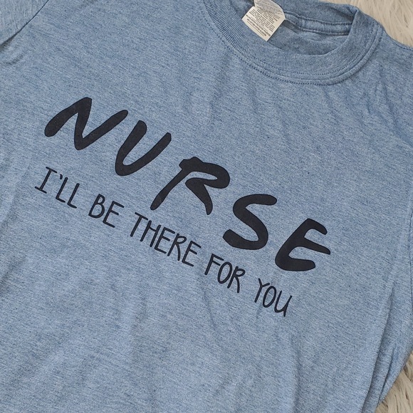 ❄️WINTER SALE❄️ NURSE graphic tee shirt - Picture 4 of 5